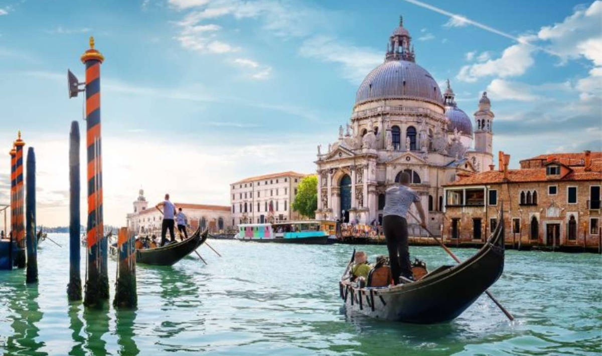 Wonders of Italy: Venice, Florence, Siena & Rome Grand Tour